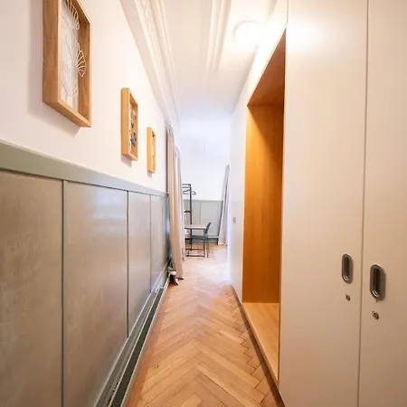 Loftfeeling, Parkplatz, Wlan, Diak, Wuerth *